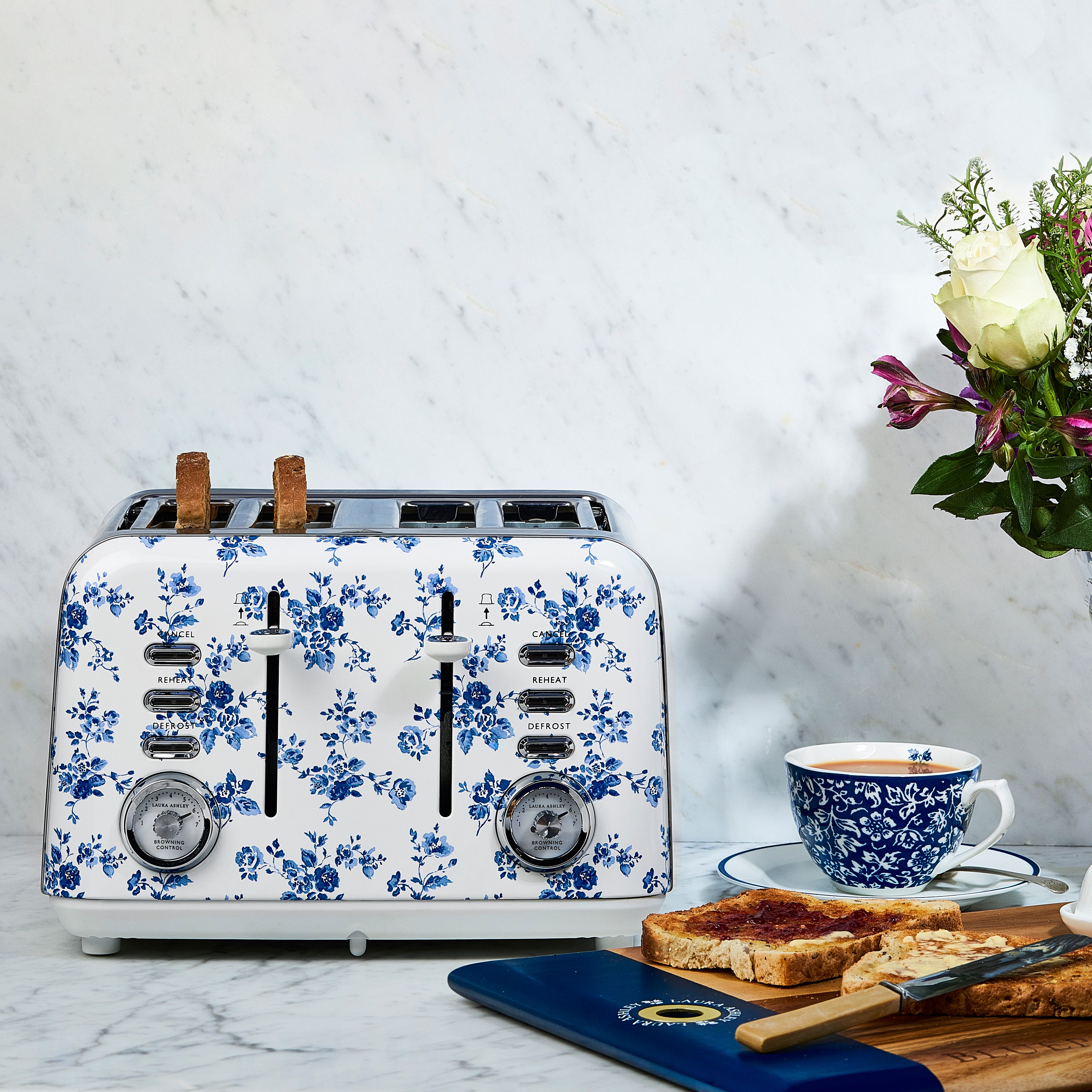 Laura Ashley - 4-Slice Toaster