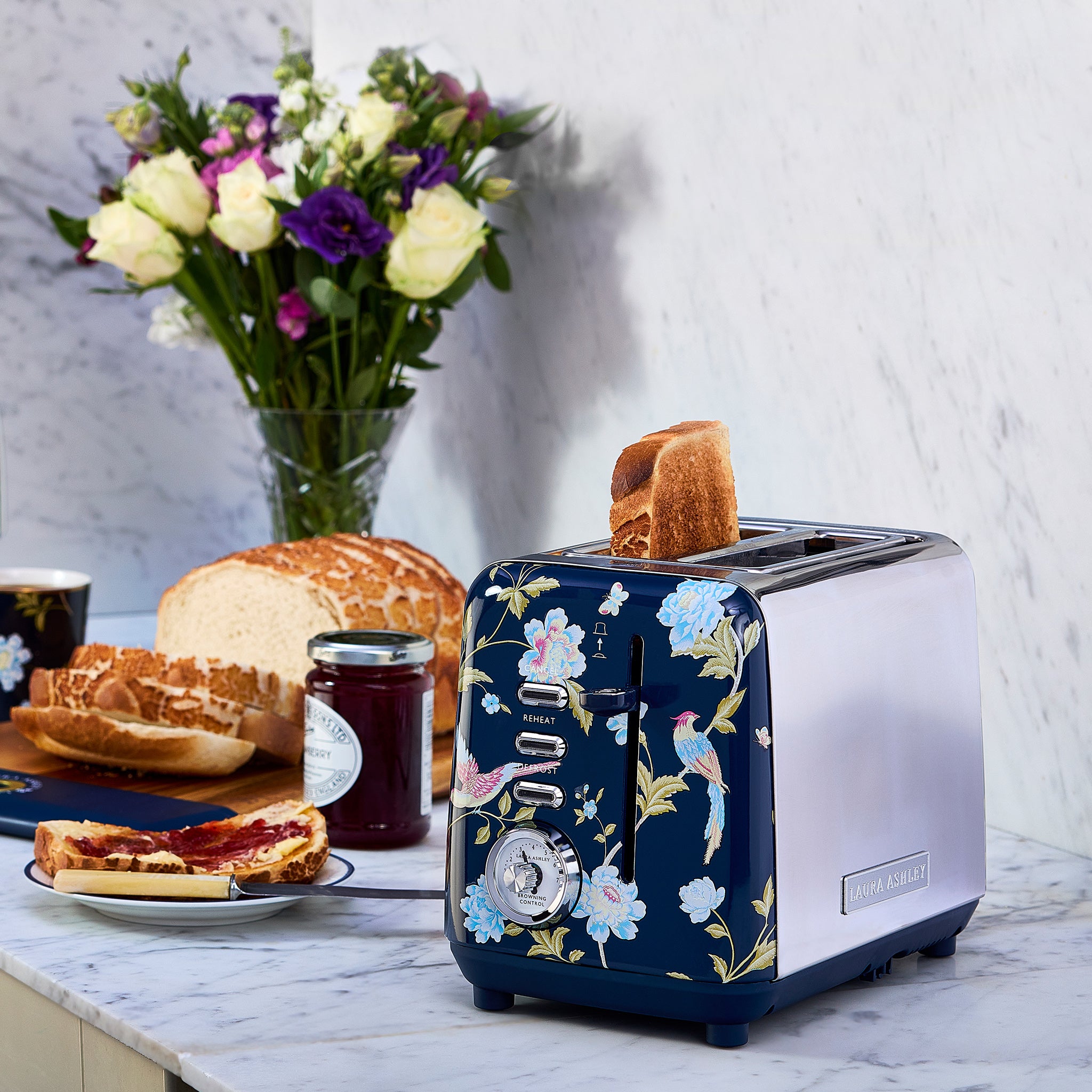 Laura Ashley - 2-Slice Toaster