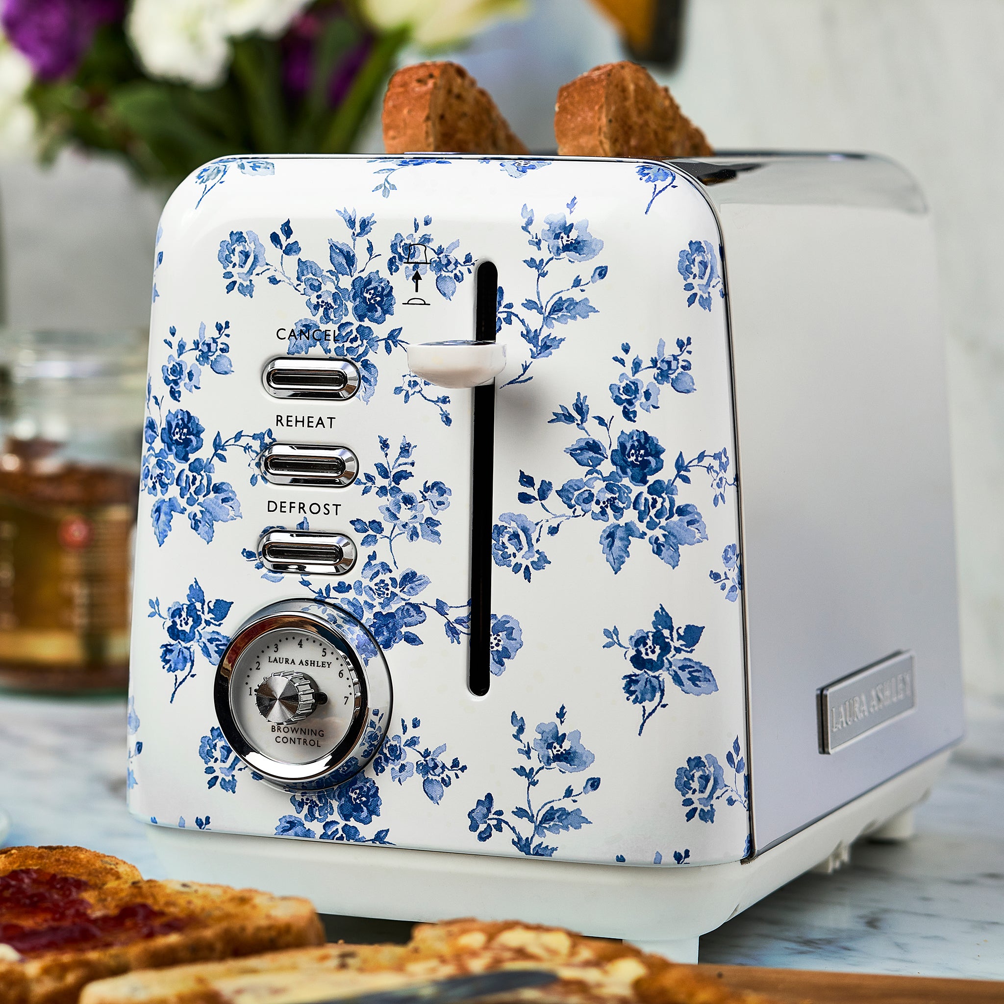 Laura Ashley - 2-Slice Toaster