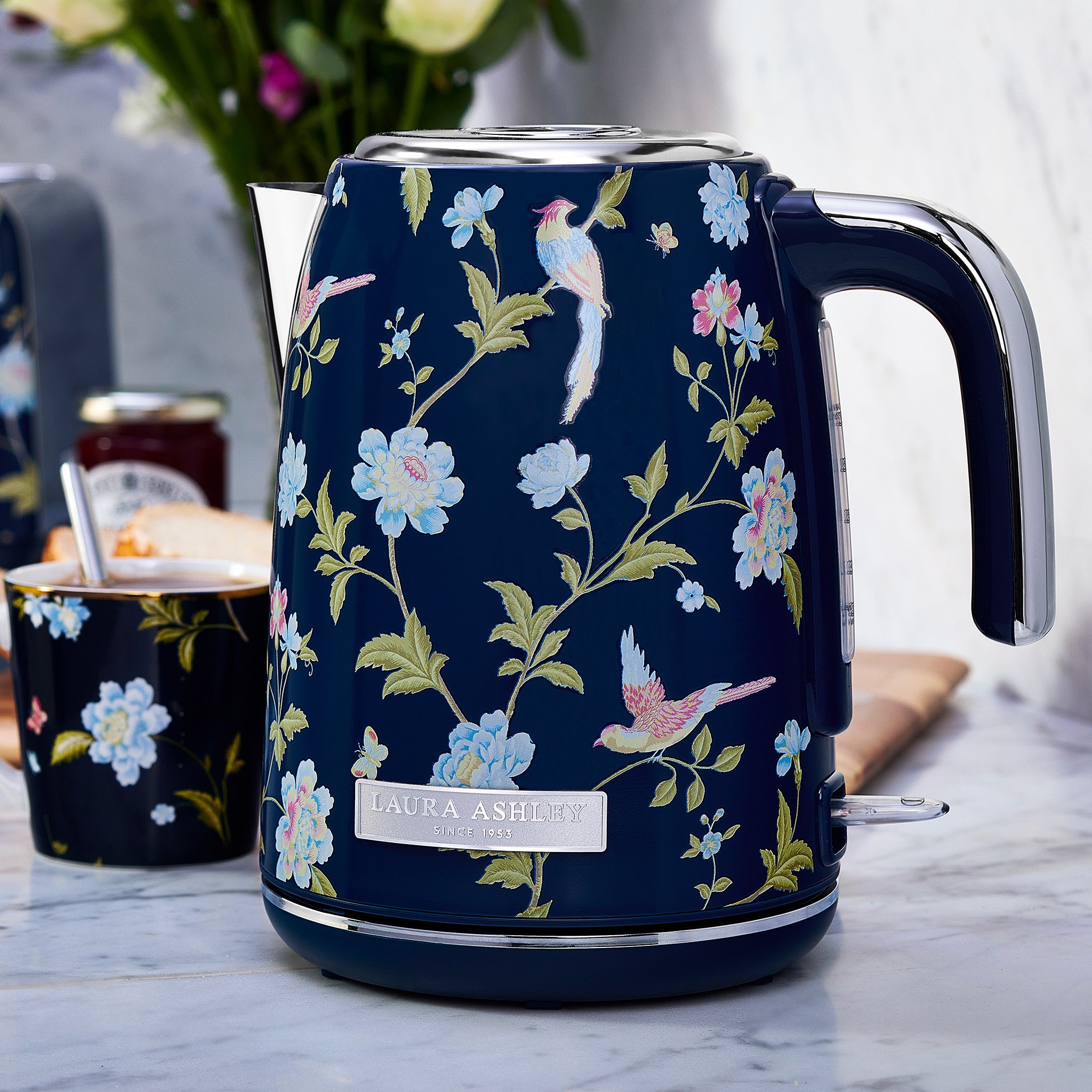 Laura Ashley - Jug Kettle