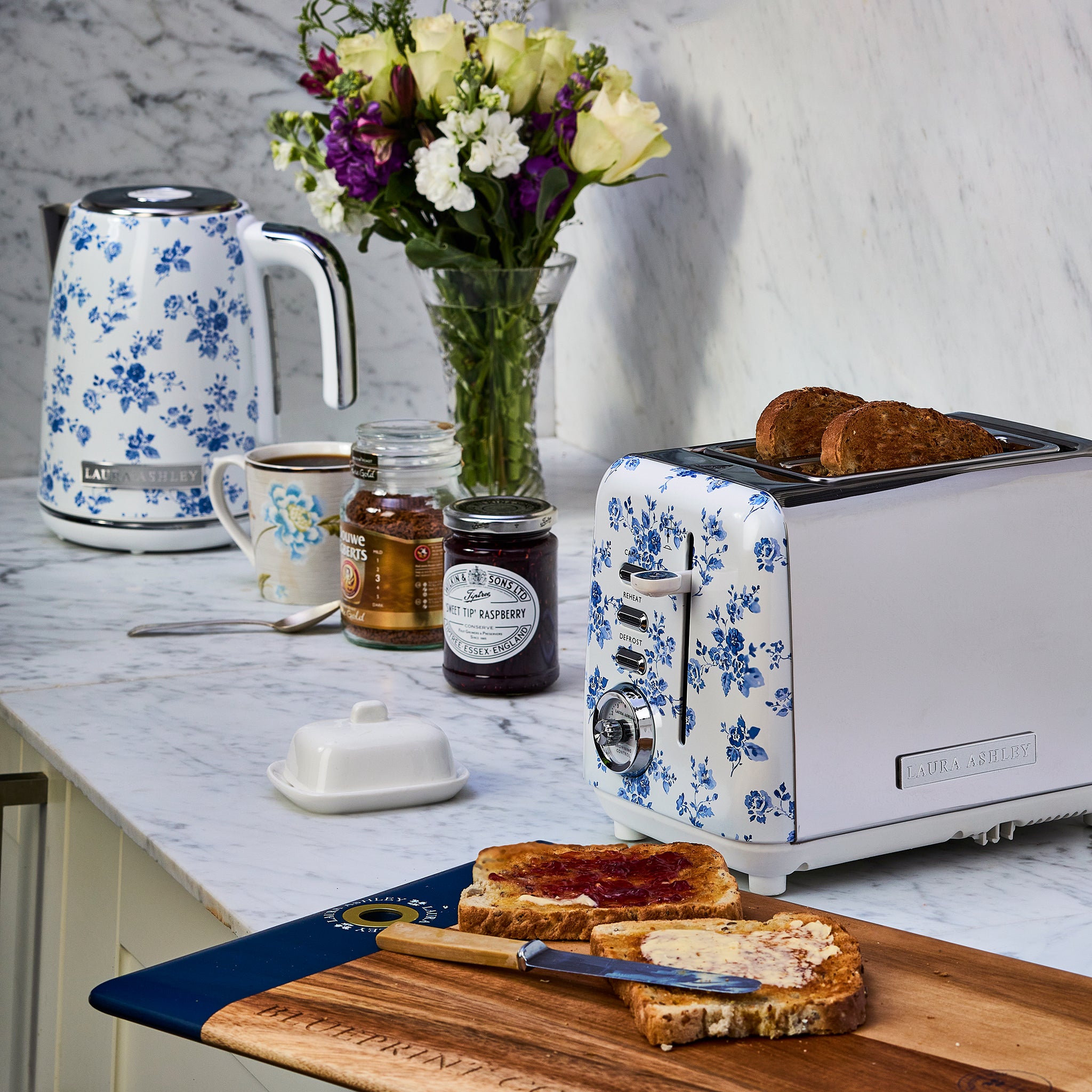 Laura Ashley - 2-Slice Toaster