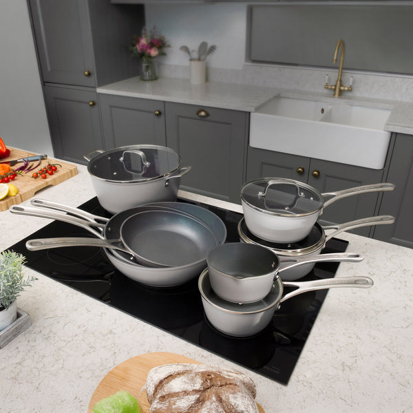 Laura Ashley 8-Piece Non-Stick Cookware Set – 3 Saucepans, 2 Frying Pans, Milkpan, 28cm Sauté Pan & 28cm Casserole Pot – Forged Aluminum, PFOA-Free Pots and Pan Set with 10-Year Guarantee