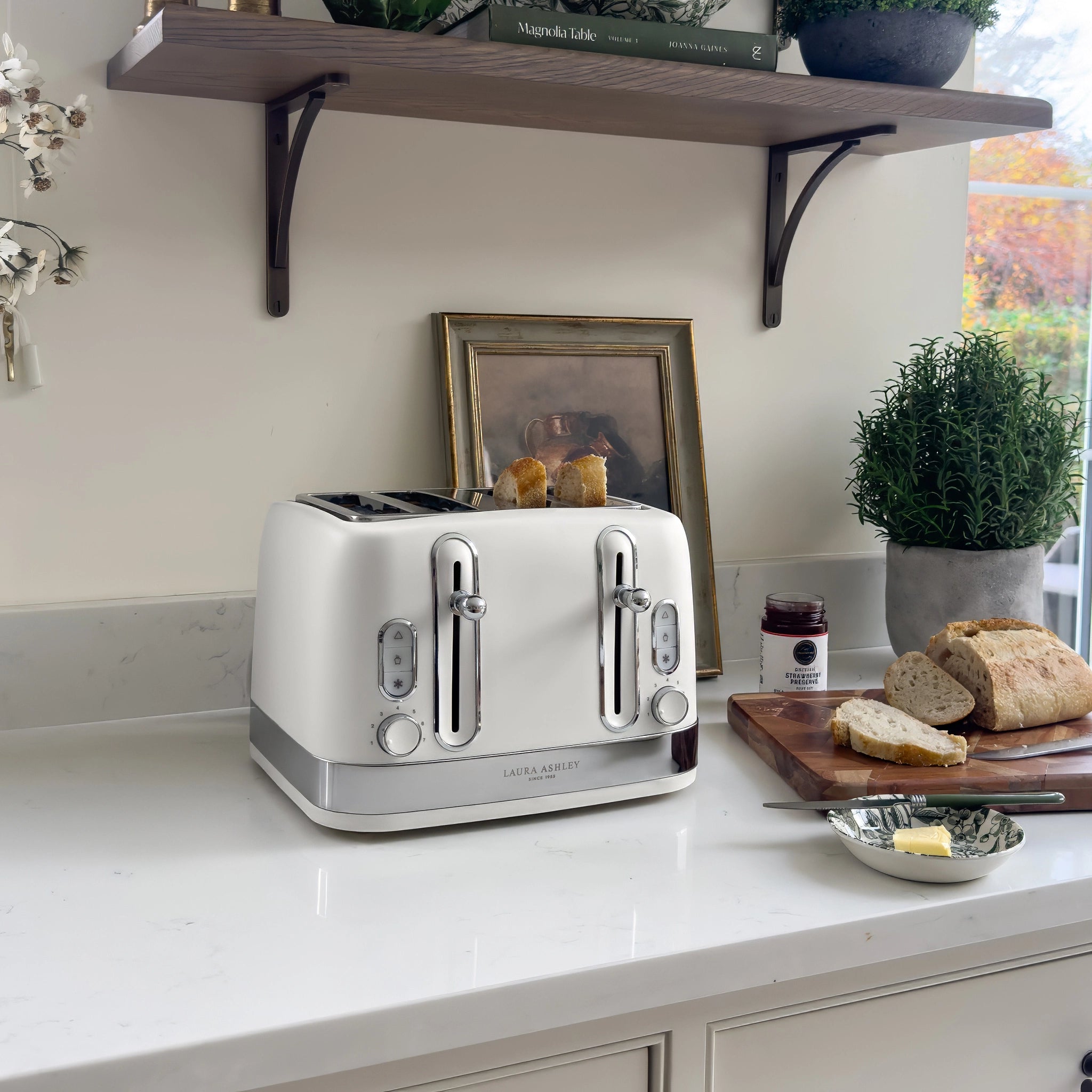 Laura Ashley Solid 4-Slice Toaster
