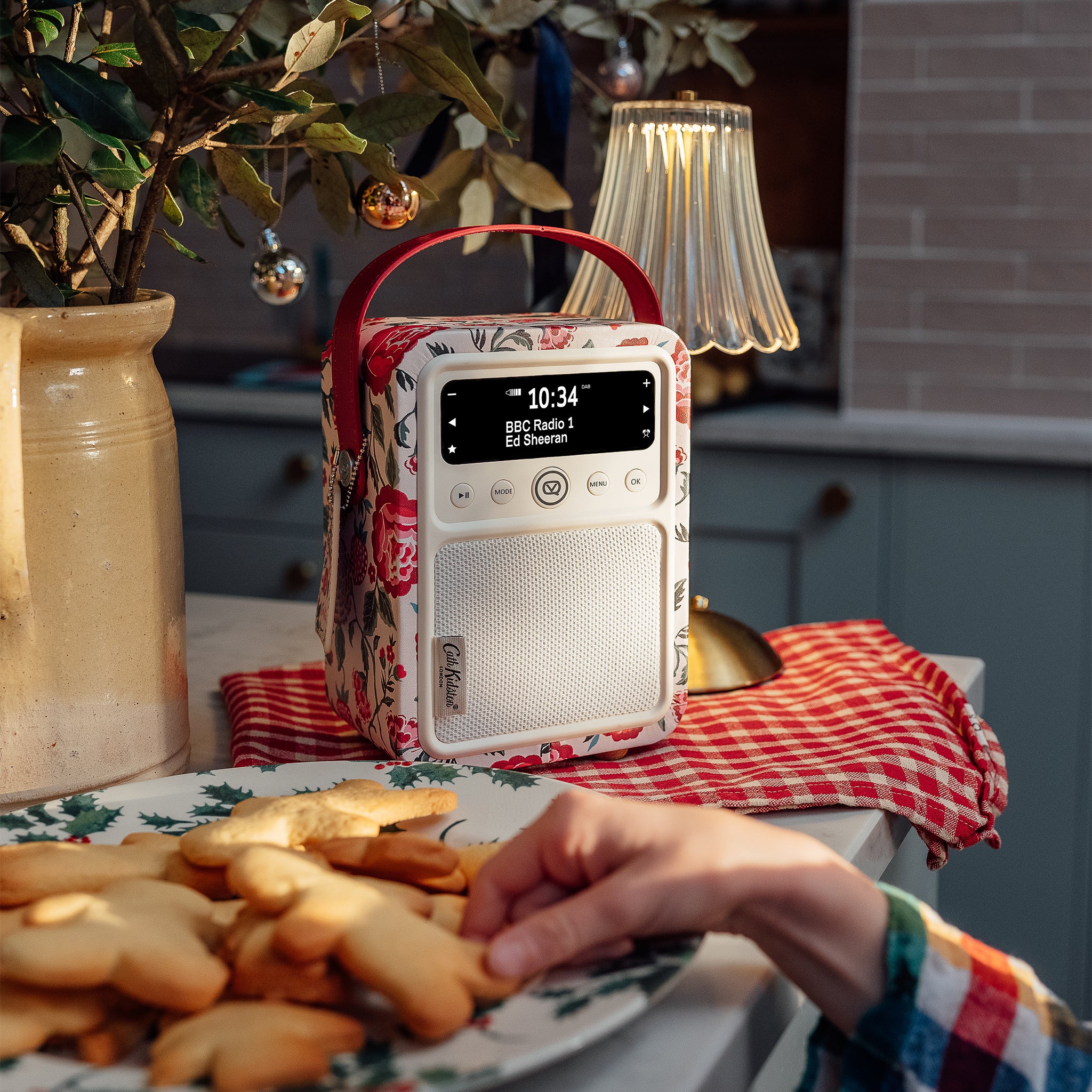 Cath Kidston’s Monty –DAB/DAB+ FM Radio with Bluetooth