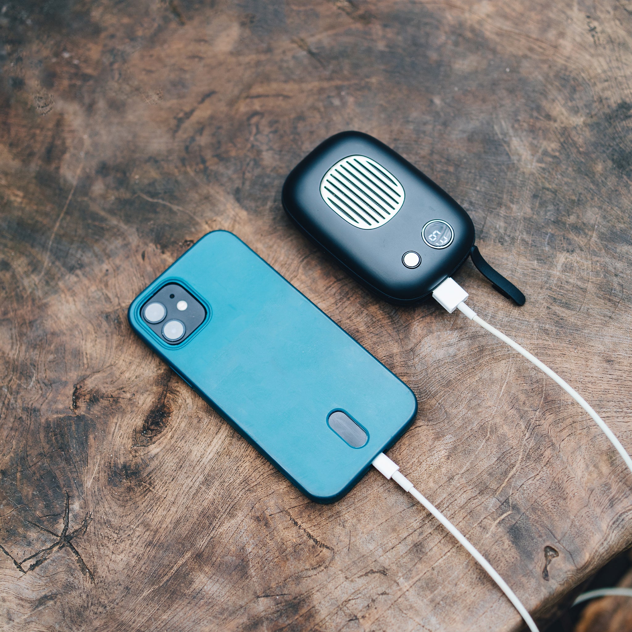 VQ’s Hand Warmer Power Bank – 10,000mAh