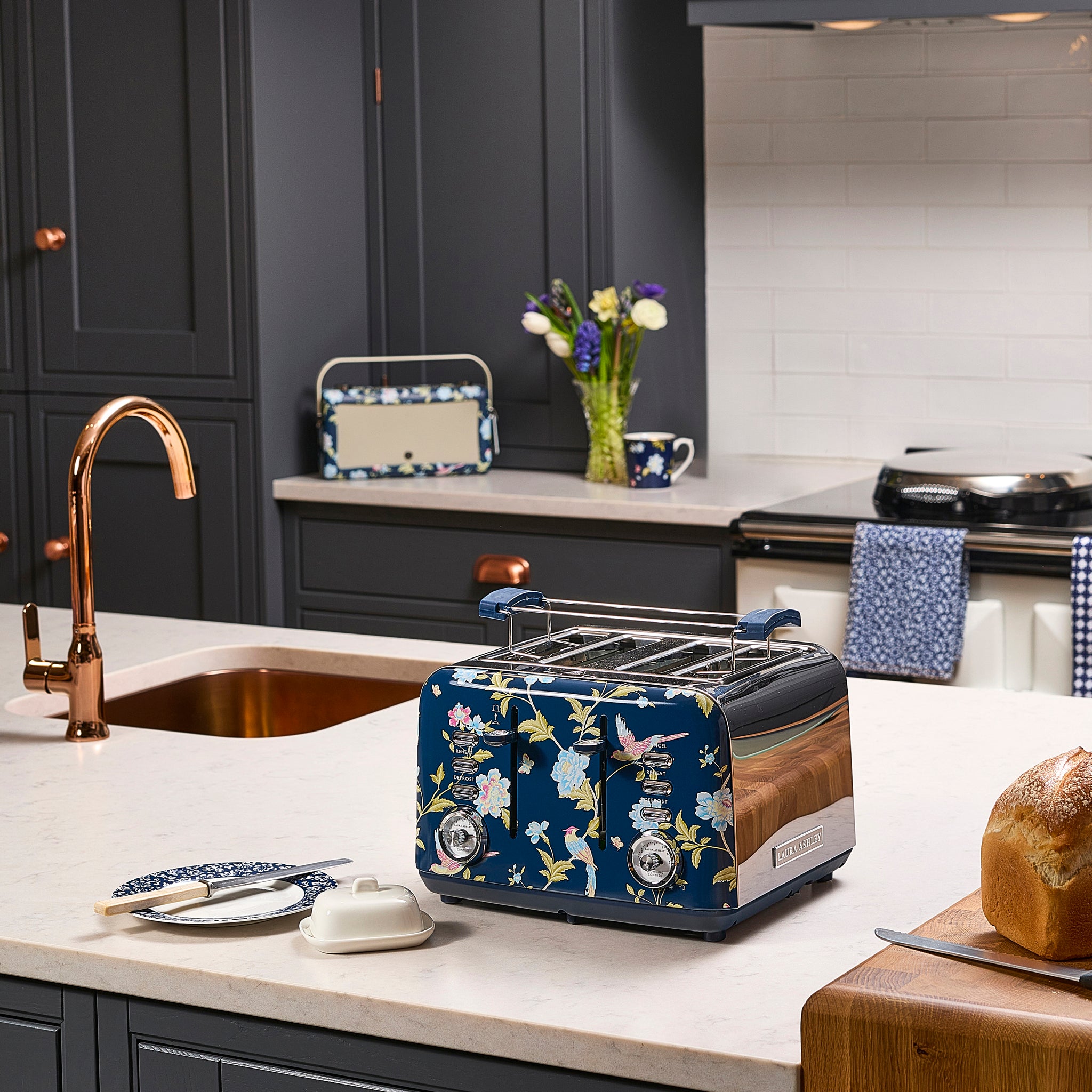 Laura Ashley - 4-Slice Toaster