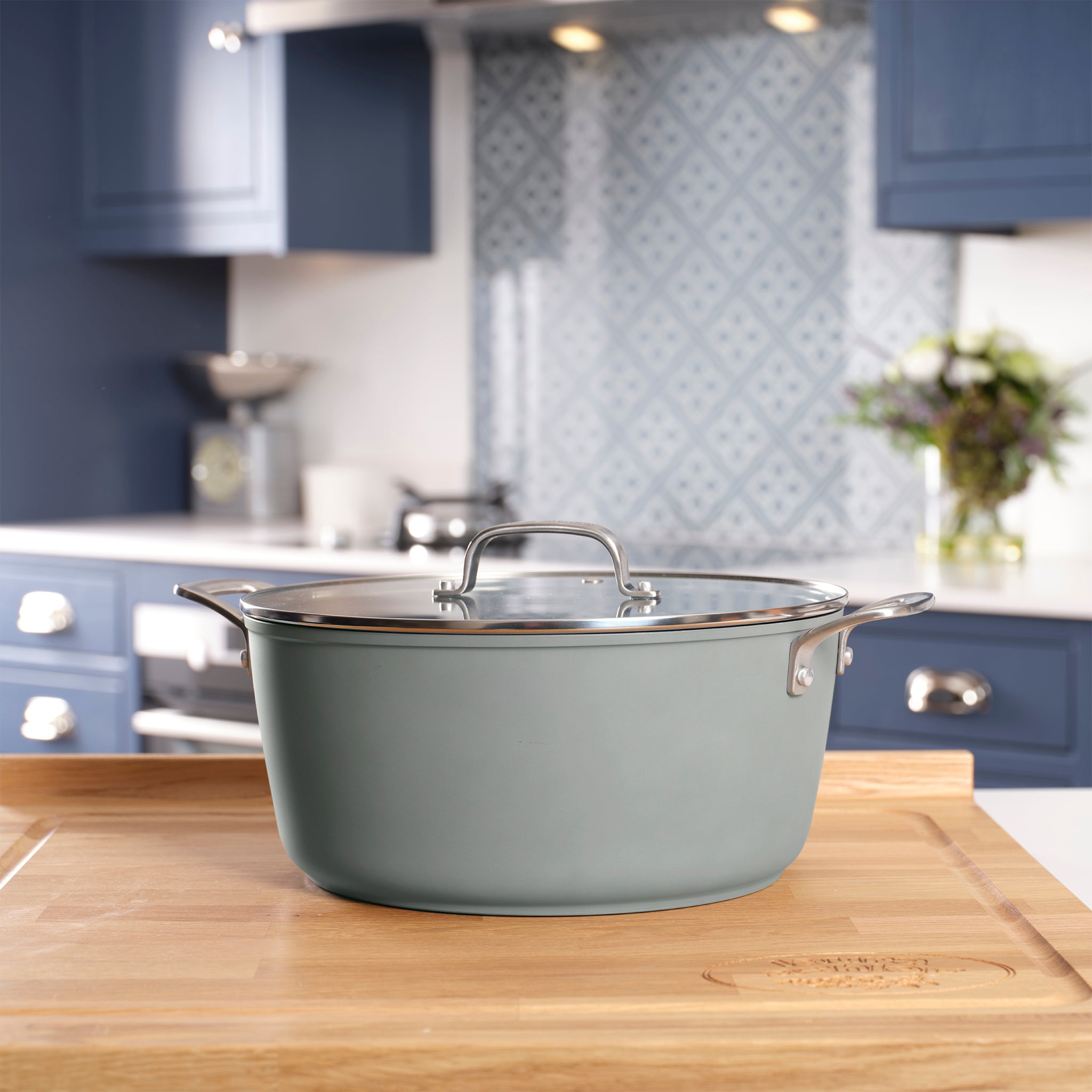 Laura Ashley 28 cm Casserole Pot with Glass Lid