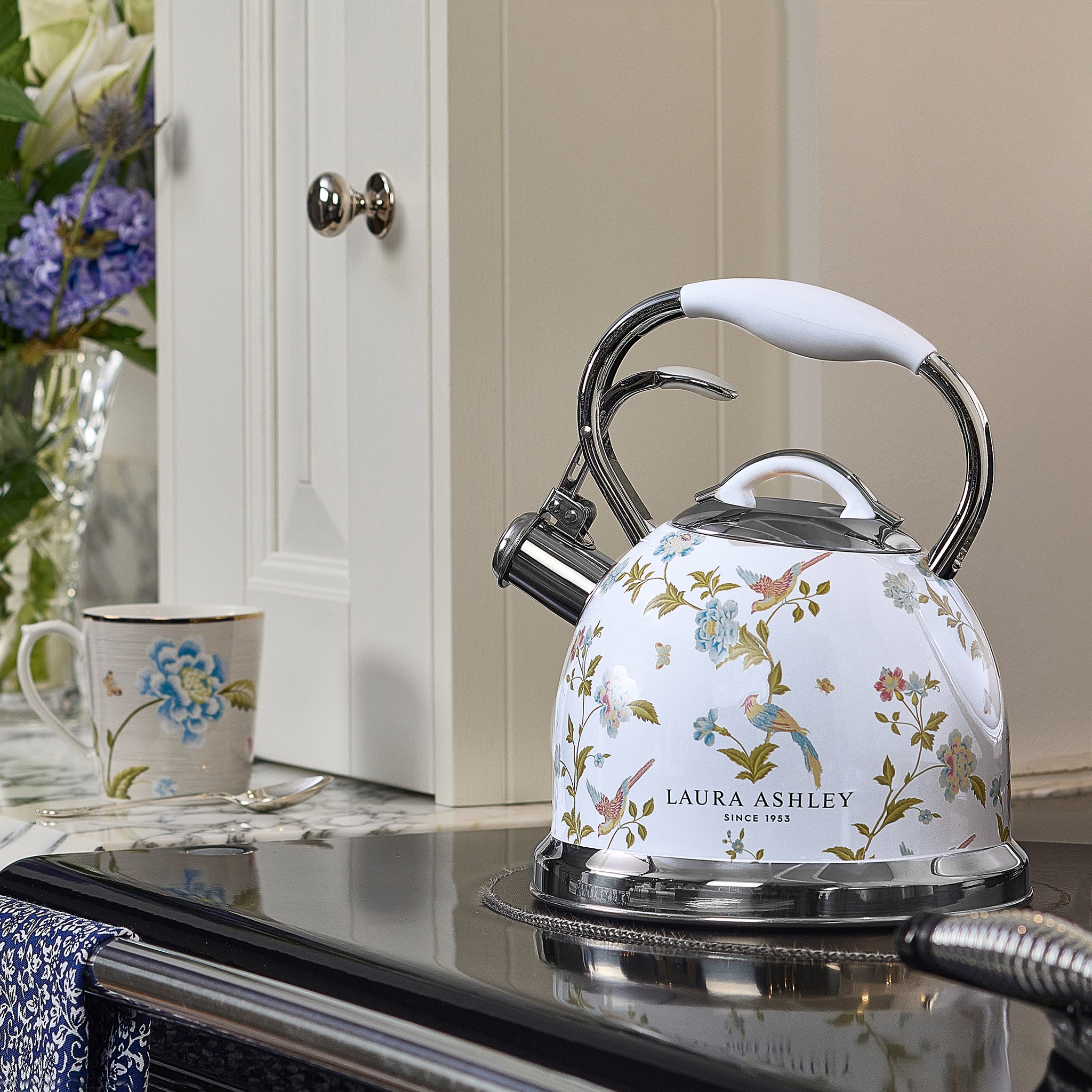 Laura Ashley – Stove Top Kettle