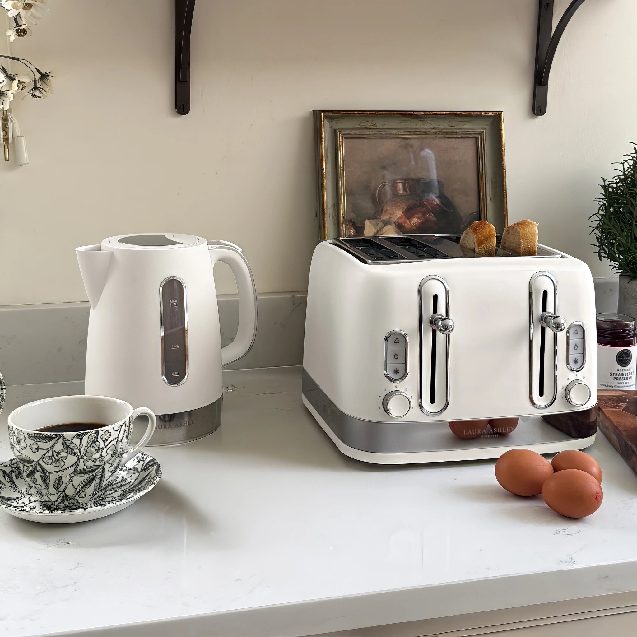 Laura Ashley Solid Jug Kettle