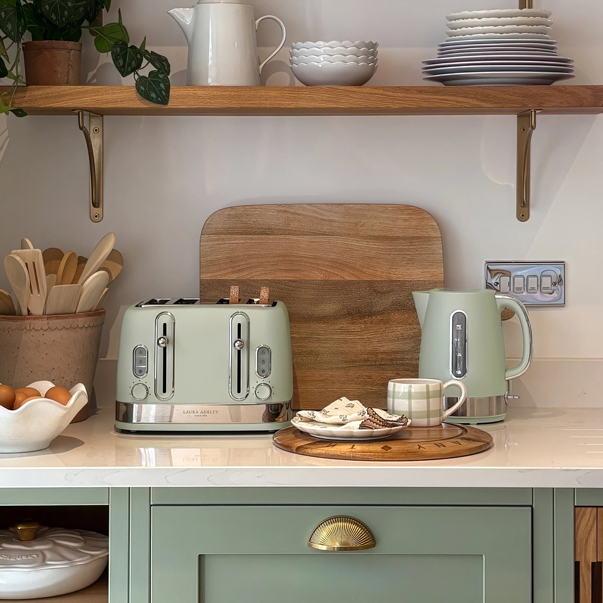 Laura Ashley Solid 4-Slice Toaster