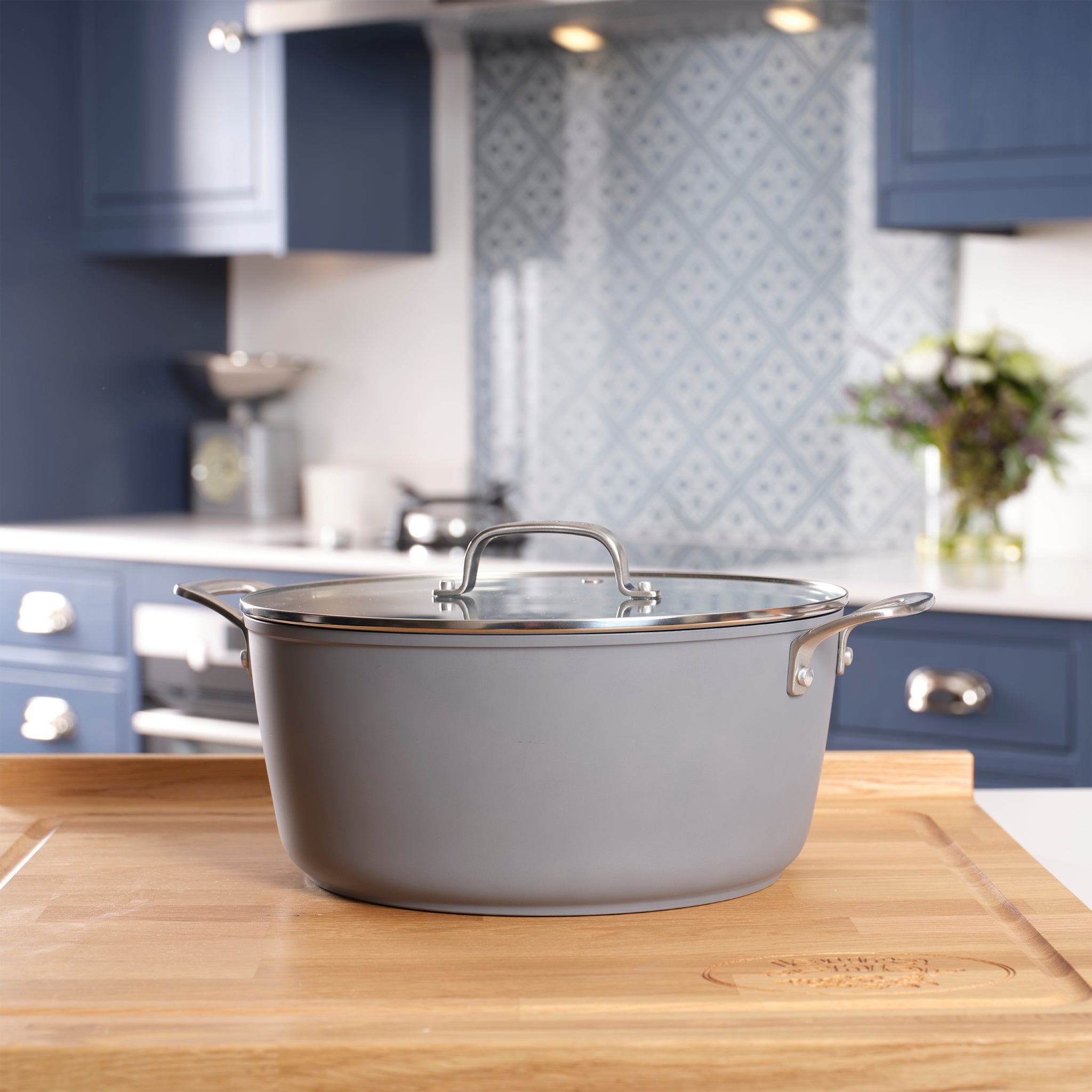 Laura Ashley 28 cm Casserole Pot with Glass Lid